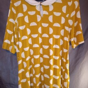 Anges and Dora straight hem magic mini dress size small